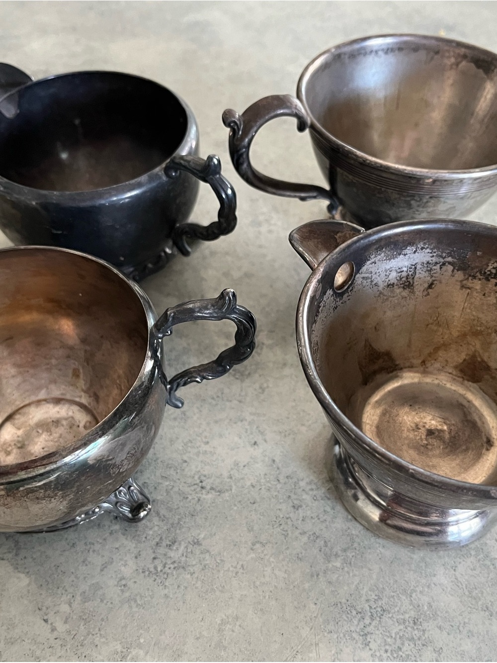 Antique-Style Silver Plate Sugar Bowl and Creamer Set - Silver-Tone